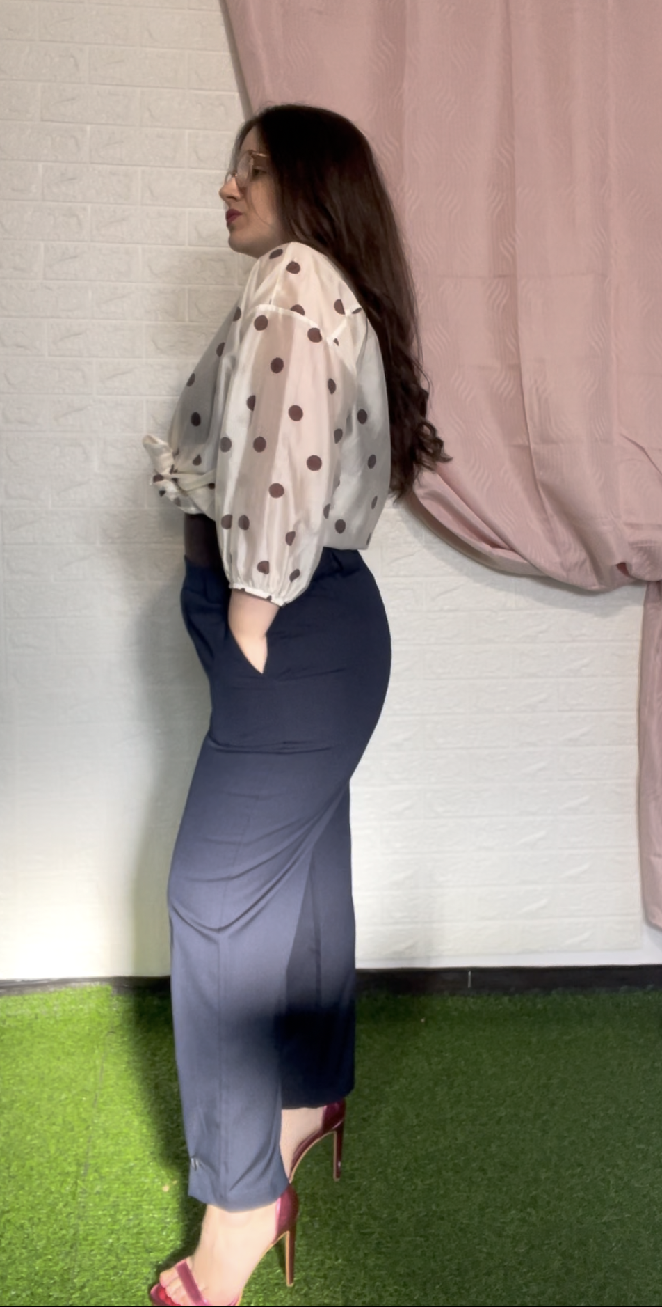 Pantalone con Bottoni alla Caviglia