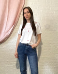 T-Shirt Bianca con Cuori Rossi