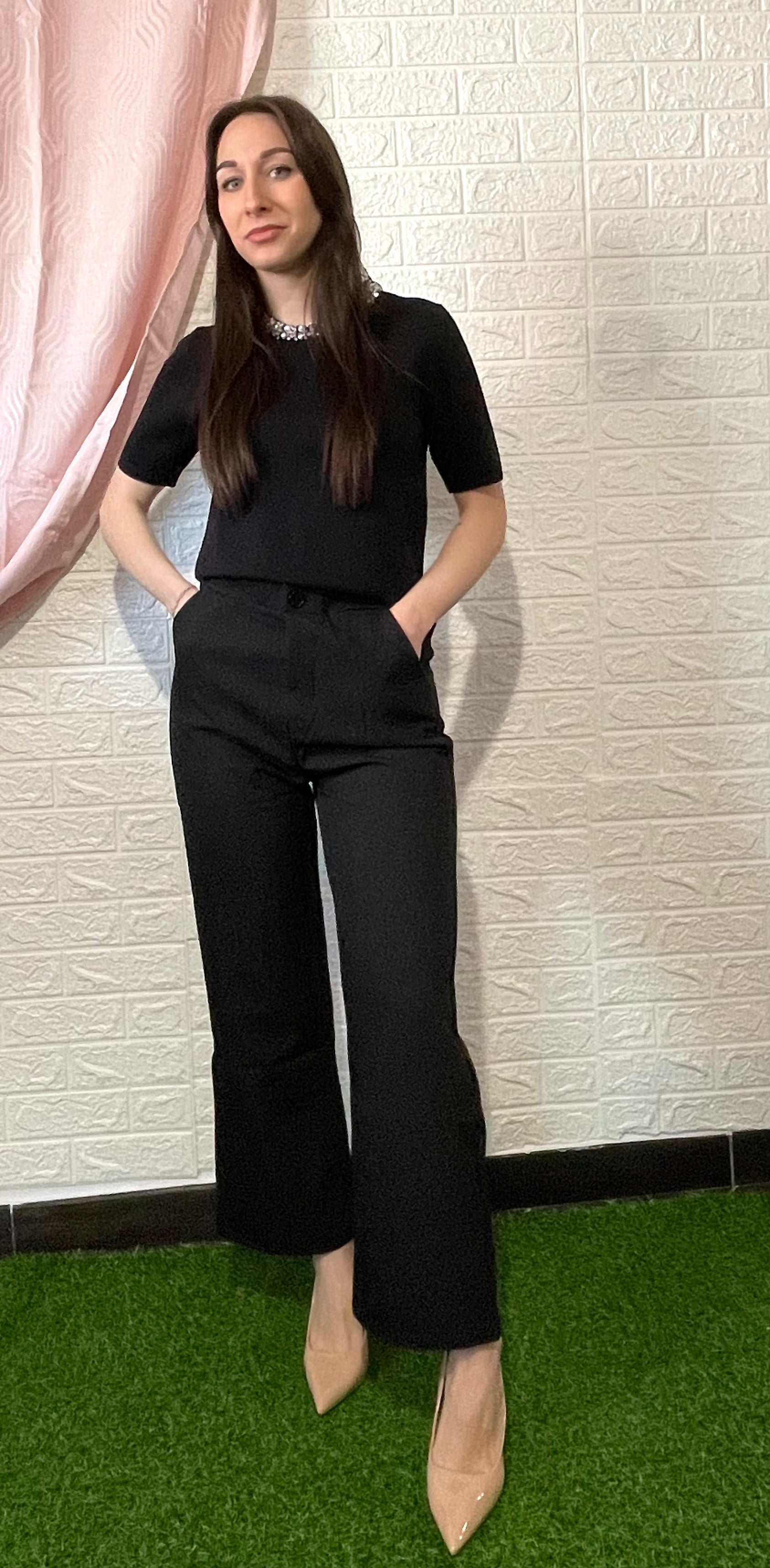 Pantalone Nero a Campana con Bottone Finto e Molla in Vita